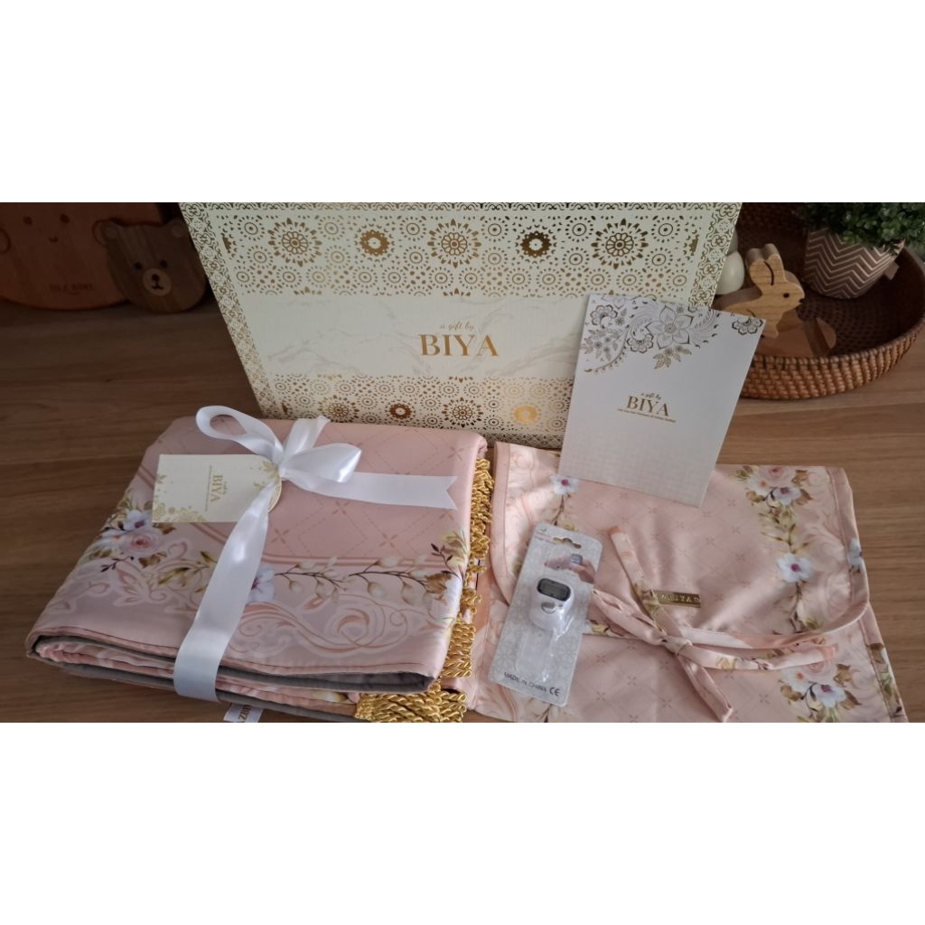 Hampers sajadah by Mukena Tazbiyah