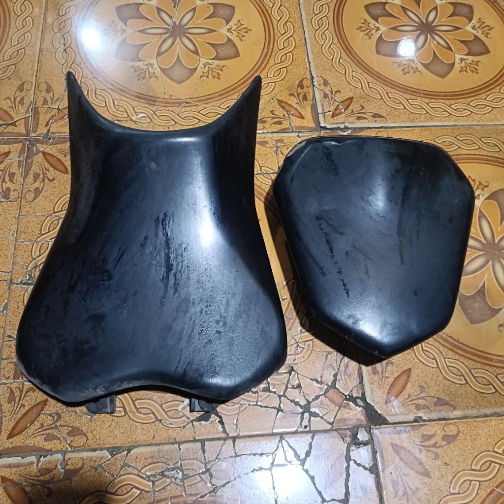 jok honda cbr150r led original