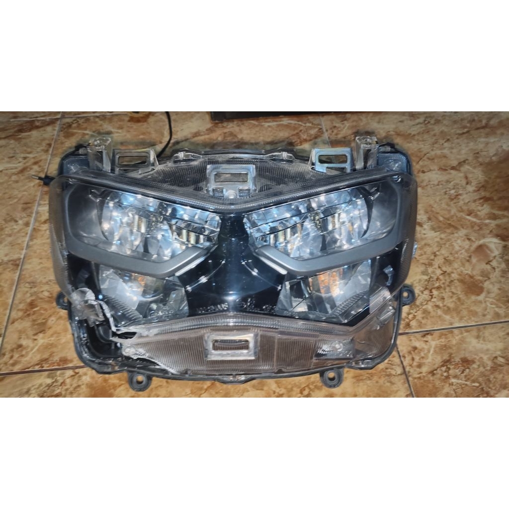 headlamp nmax