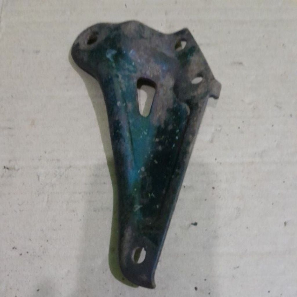 pangkon dudukan knalpot honda prima star original