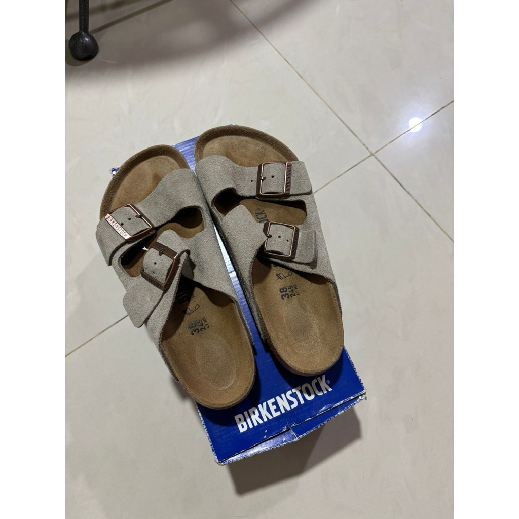 NEW & ORI BIRKENSTOCK SANDALS ARIZONA BS TAUPE