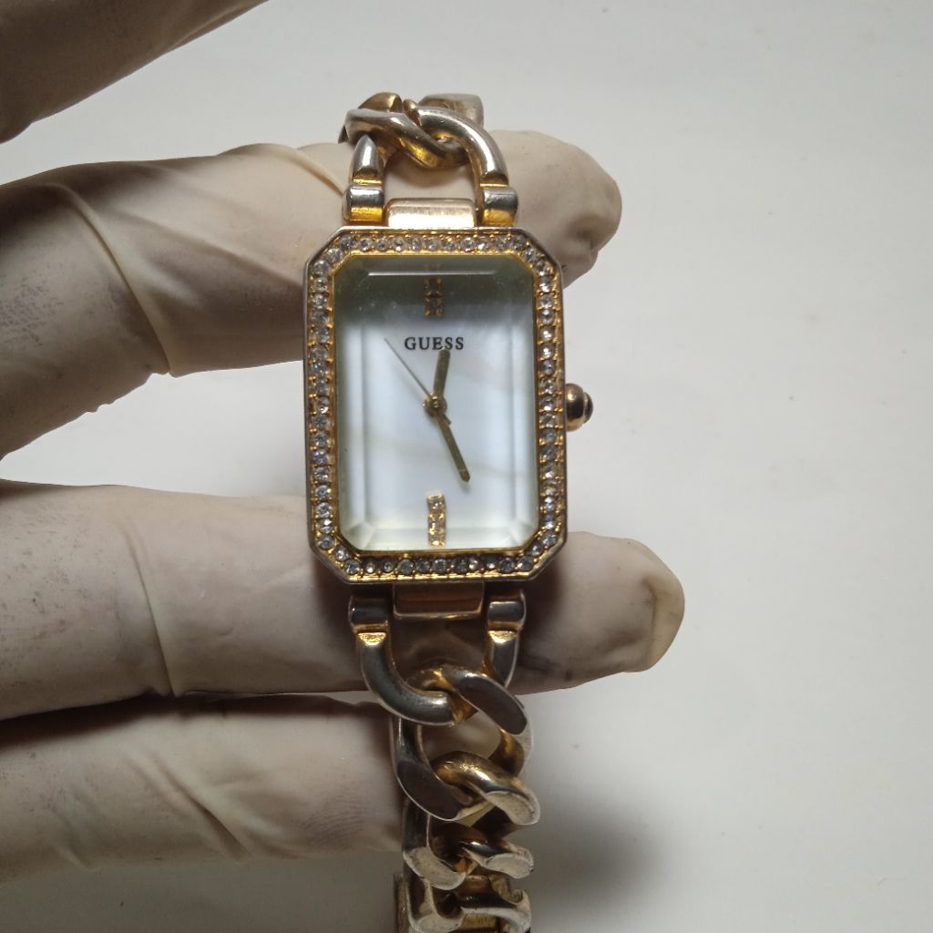 jam tangan second wanita non ori guess