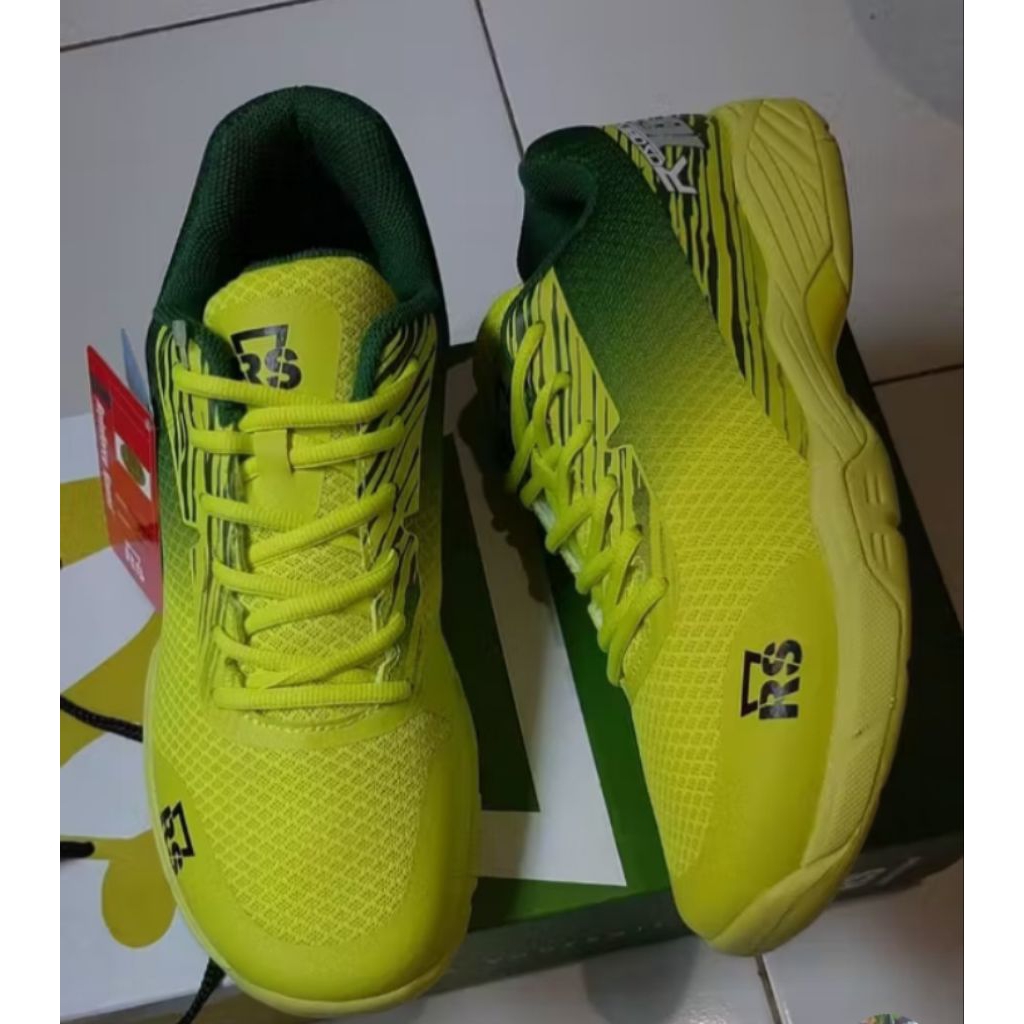 SEPATU badminton RS ROSOBIN 16.