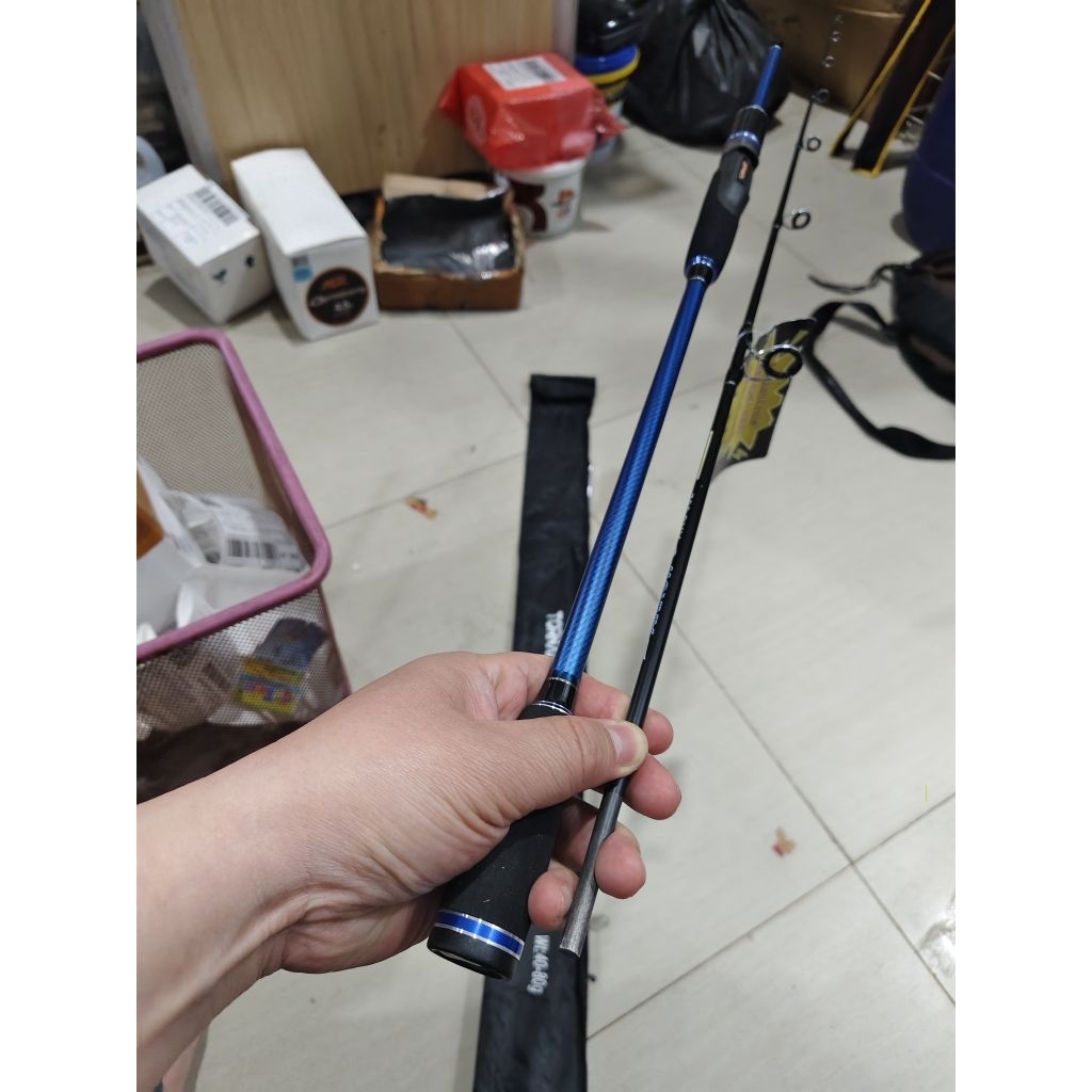 joran tornado arrow light jigging 562 165 cm solid carbon jigging