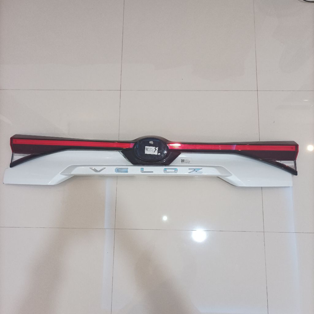 TRUNK LID AVANZA VELOZ 2022 UP ORIGINAL