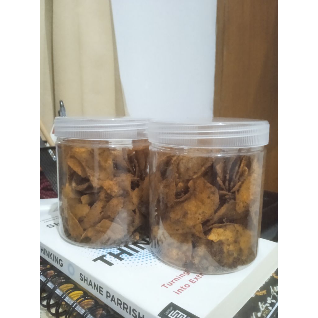 Keripik singkong coklat pedas