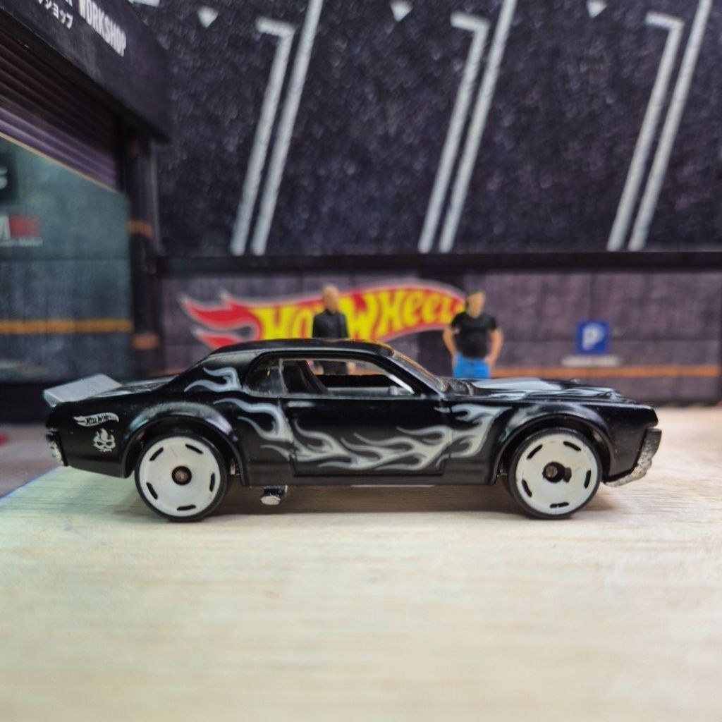 HOT WHEELS MERCURY COUGAR