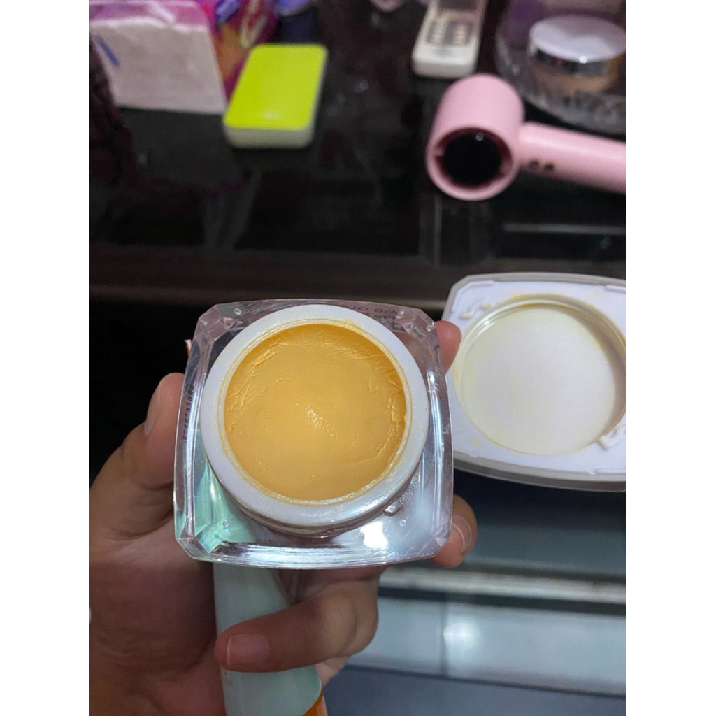 MS Glow Whitening Day Cream Preloved