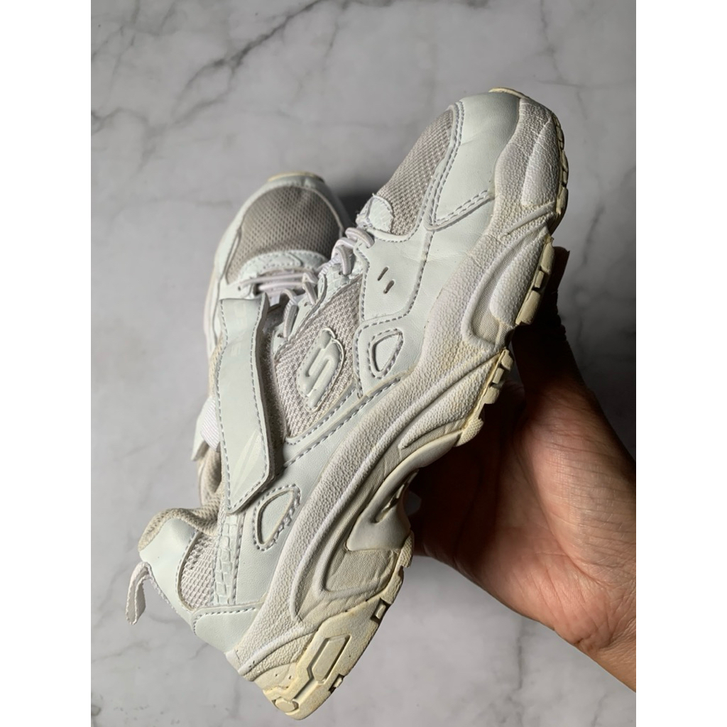 Skechers size 33.5 preloved sepatu anak