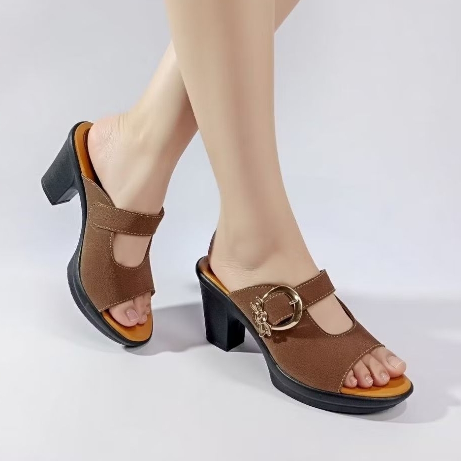 Sandal wanita Sandal wedges Sandal wedges wanita.