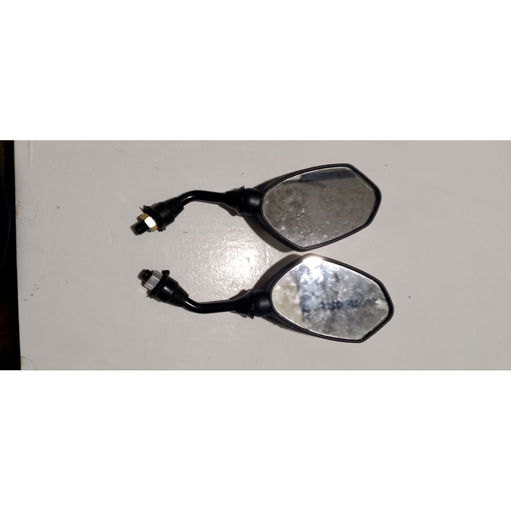 spion mini variasi black white untuk motor yg yamaha