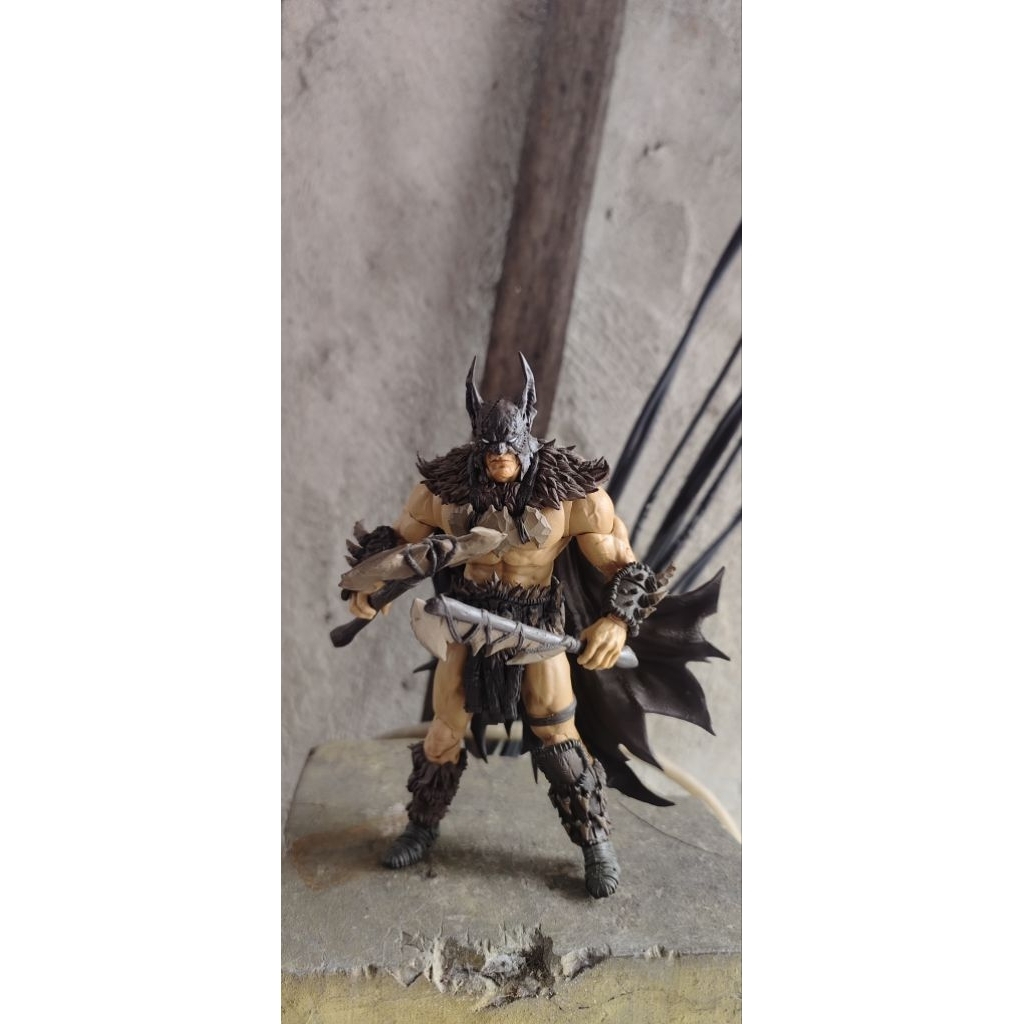 Mcfarlane Batman Fighting Frozen