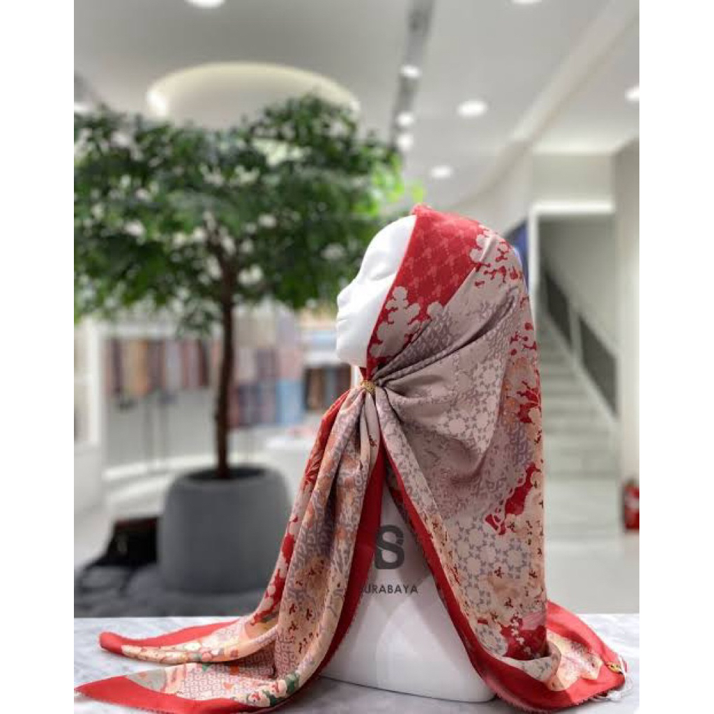 BUTTONSCARVES JUBILATION - CHERRY (RARE ITEM)