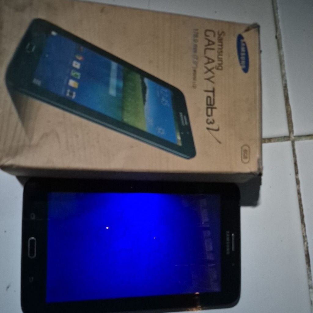 Samsung Galaxy Tab 3V T116 ada minus