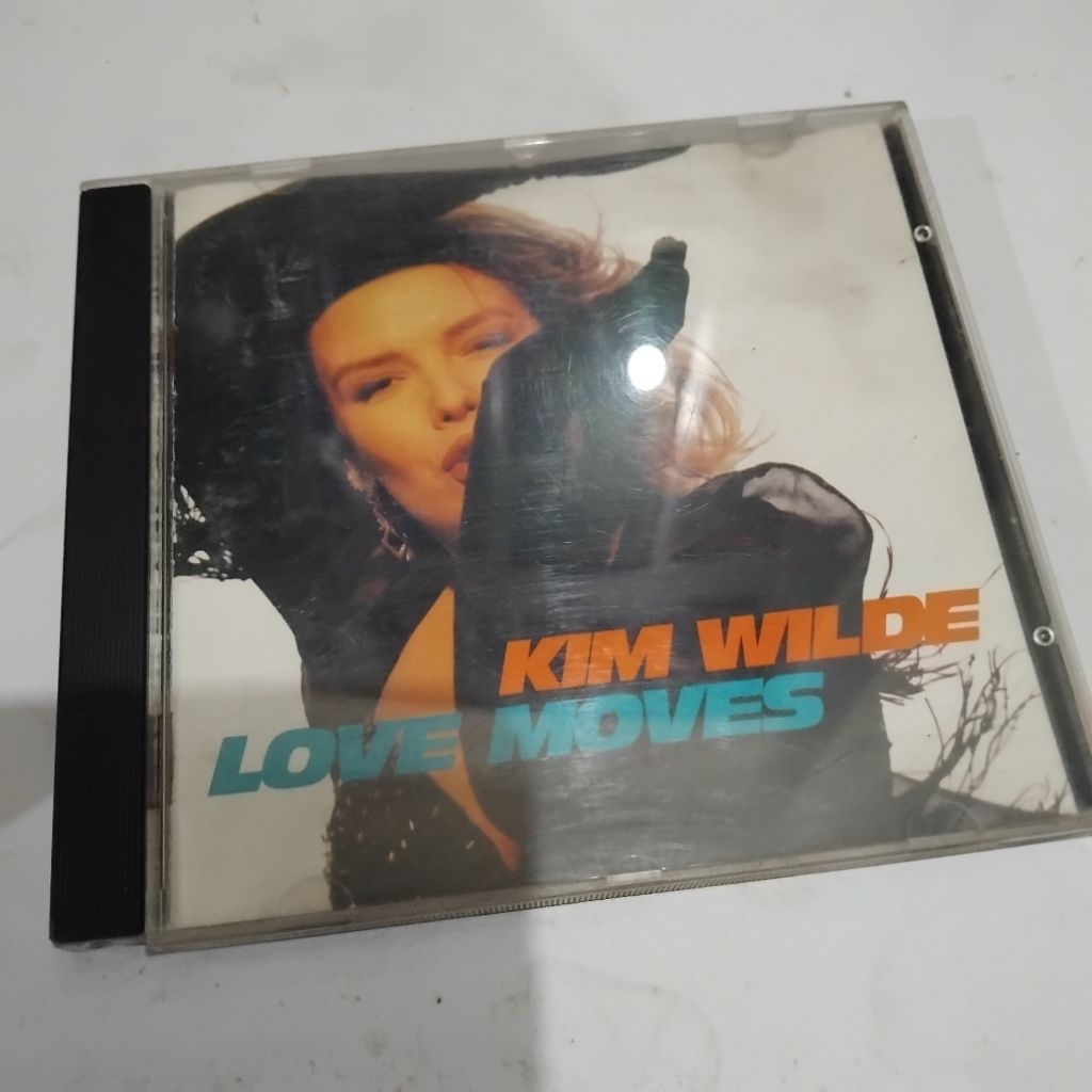 Kaset CD Kim Wilde Album Love Moves