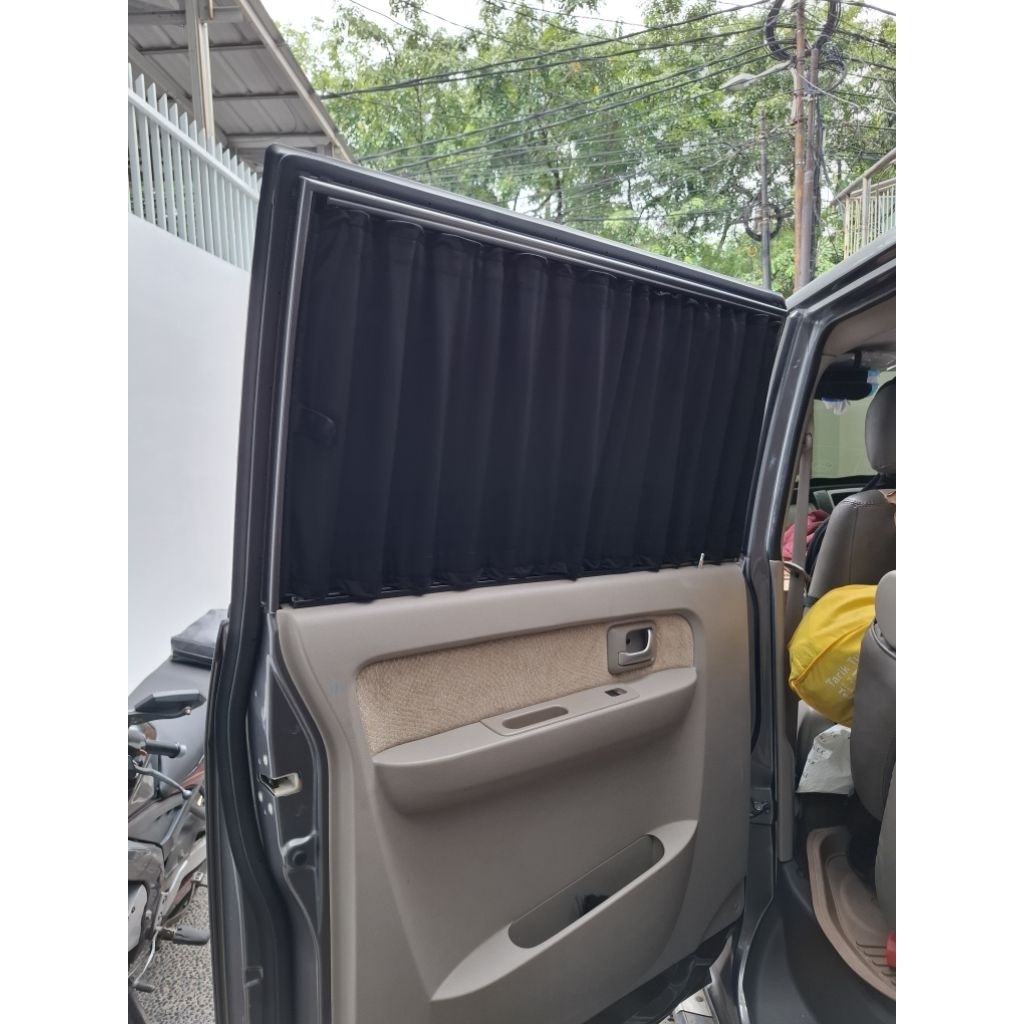 Tirai Mobil / Gorden Mobil APV