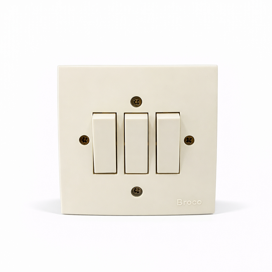 Saklar Lampu Broco 3 Tombol - Saklar Listrik Tanam Dinding