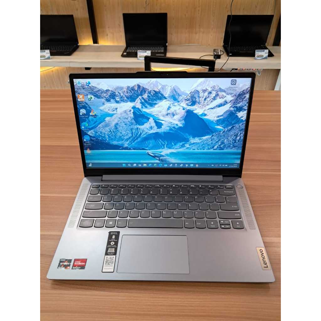 LENOVO IDEAPAD SLIM 3 RYZEN 3 7320U AMD RADEON 8/512GB