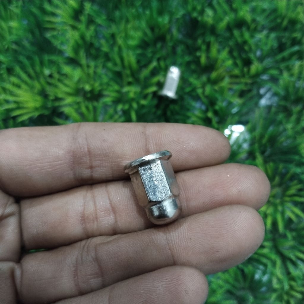 Mur topi M7 ( mur 11) /mur 11 panjang/ mur crom kunci 10   2pcs   4 pcs