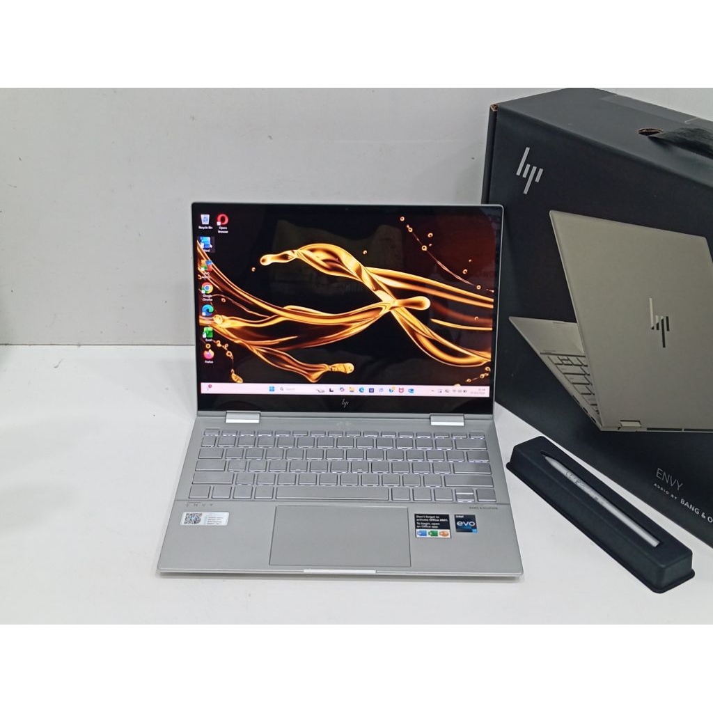 laptop hp envy 360 2-in-1 core i7 gen 12