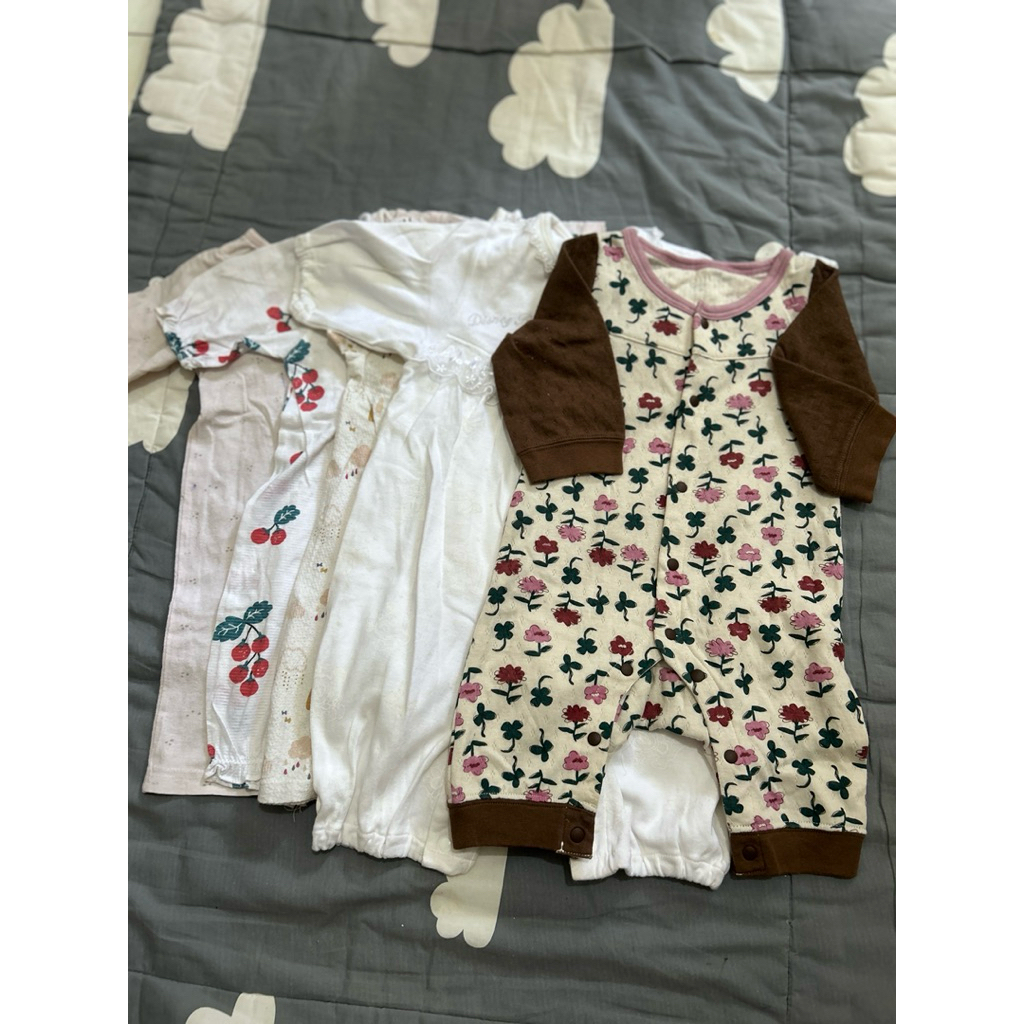 (PRELOVED) . Romper Anak Bayi Perempuan / Baju Bayi Cewek Brand Disney,Agabang,Merebe