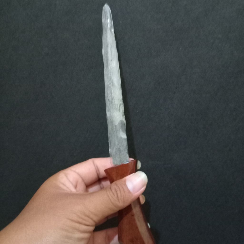 cundrik sepuh mojopahit layak koleksi