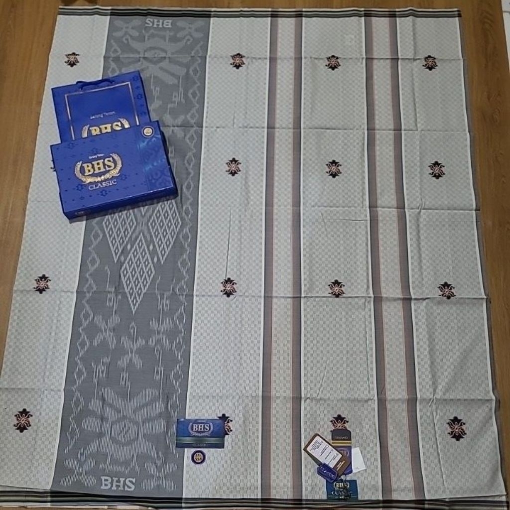 Sarung BHS SSA Gold clasik
