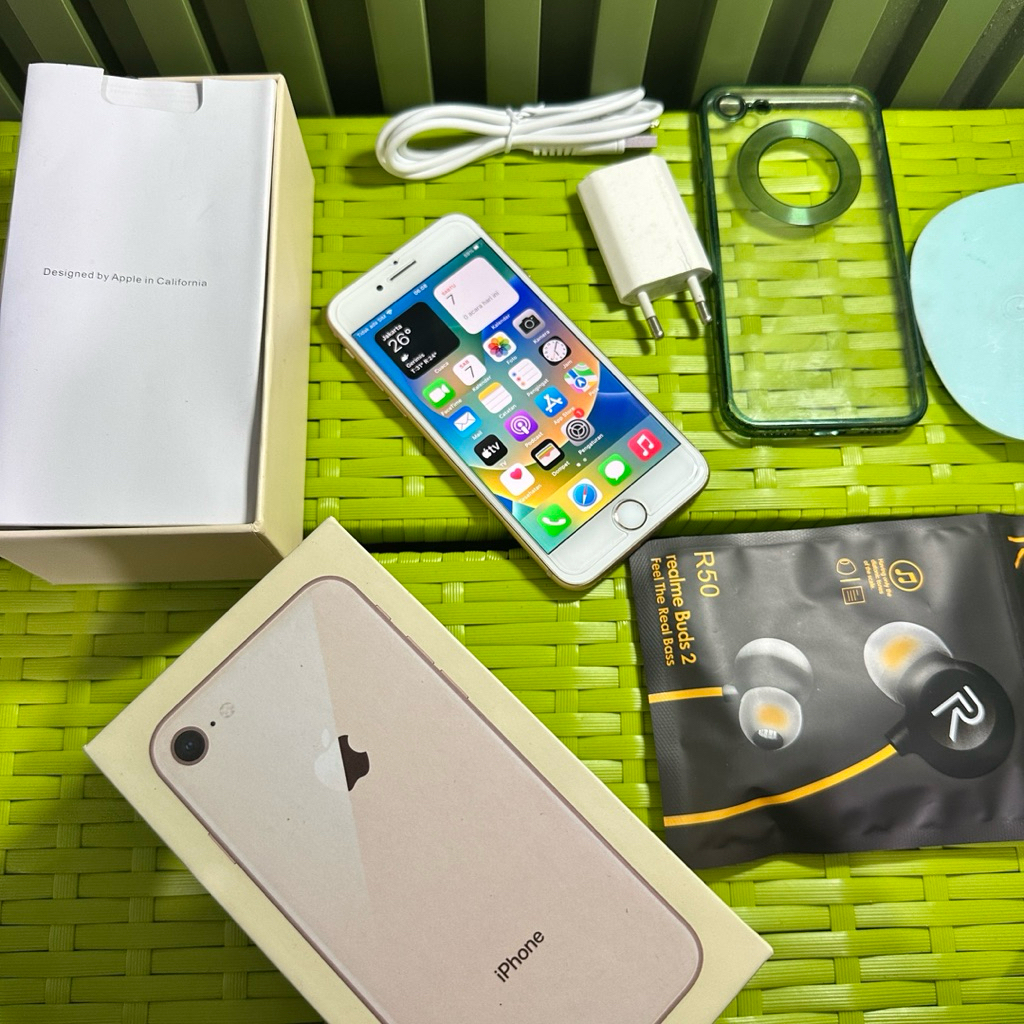 iPhone 8 256GB (All Operator - Gold)