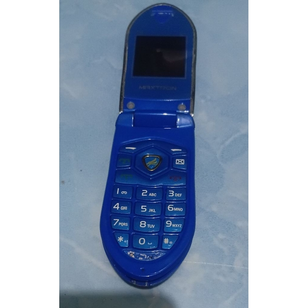 Hp Unik Maxtron F3 Lipat