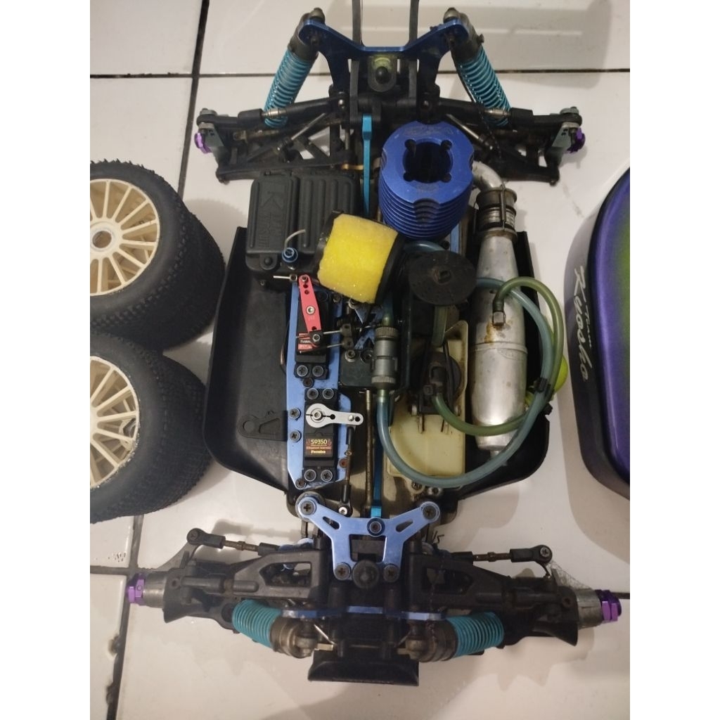 rc engine kyosho inferno mp777