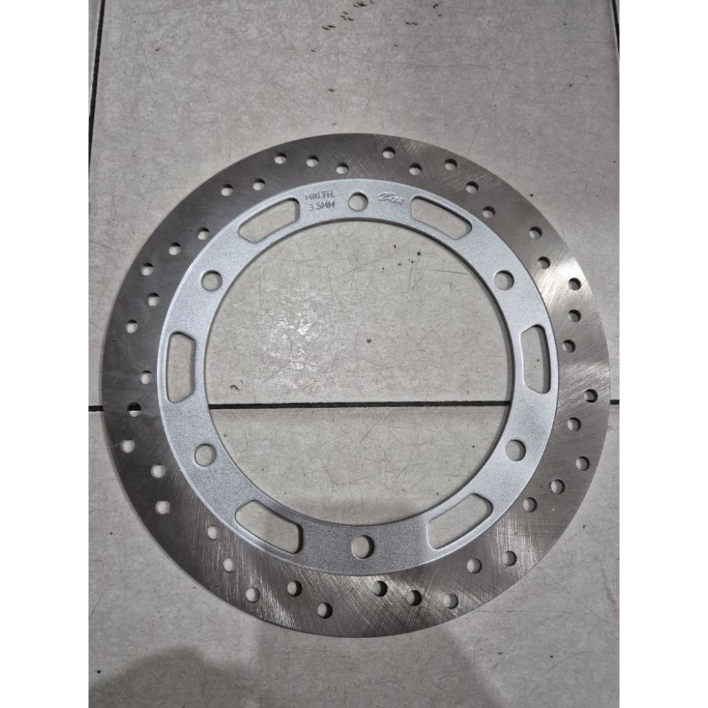 PIRINGAN CAKRAM DEPAN VARIASI NINJA JARI JARI TROMOL