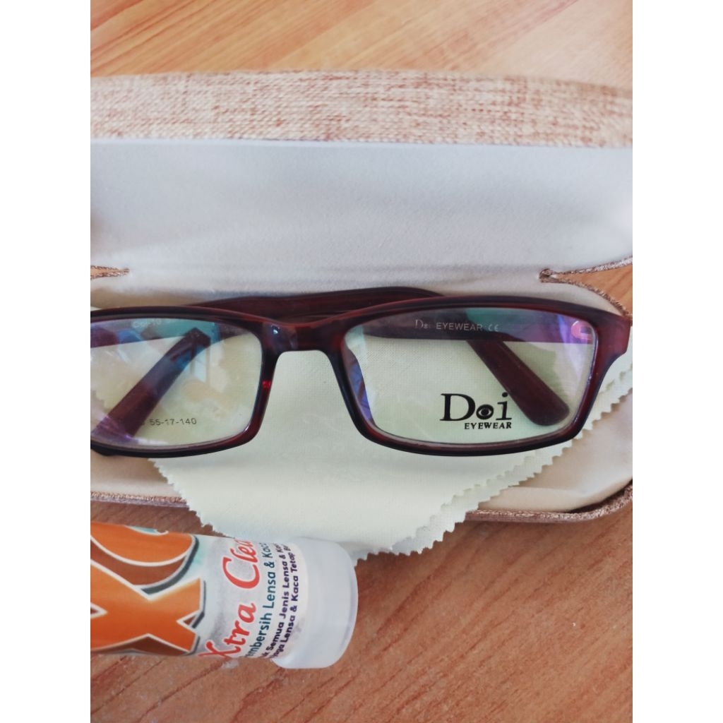 FRAME KACAMATA Doi EYEWEAR