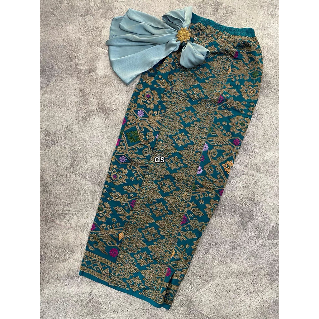 KAMEN JADI BORDIR SET SELENDANG SONGKET