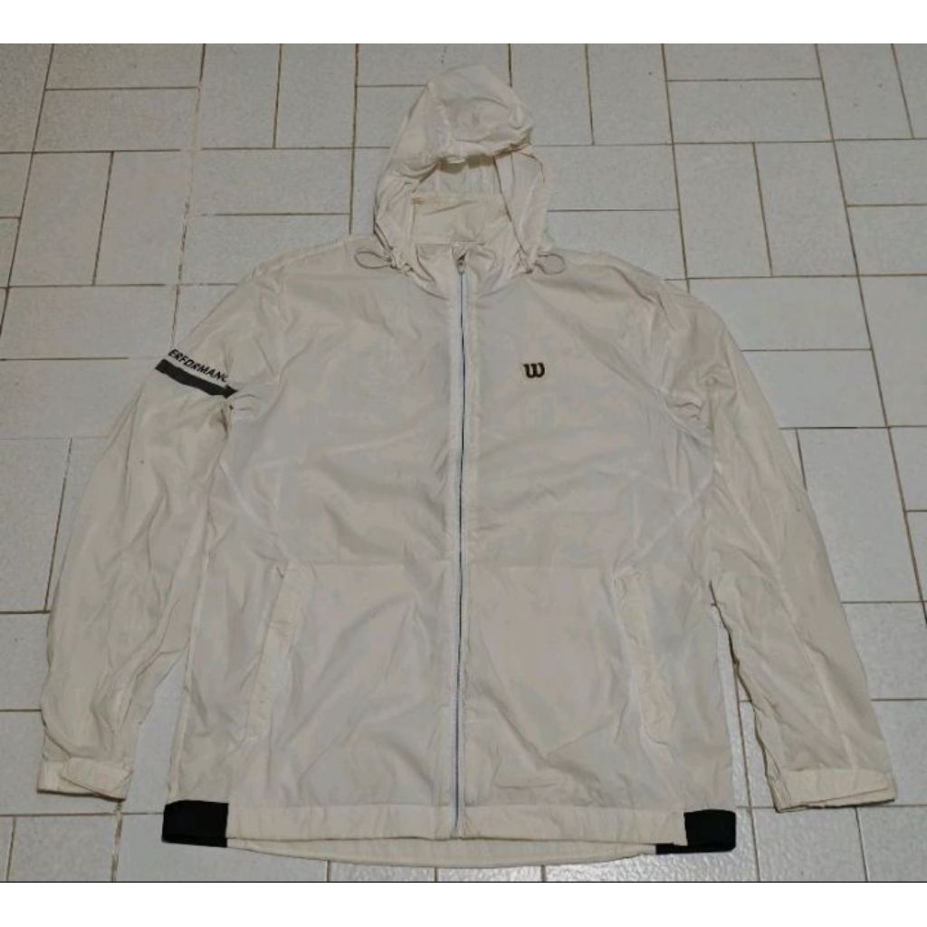 jaket running wilson