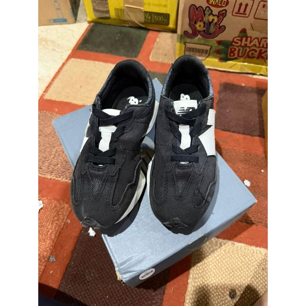Sepatu Anak New Balance (preloved)