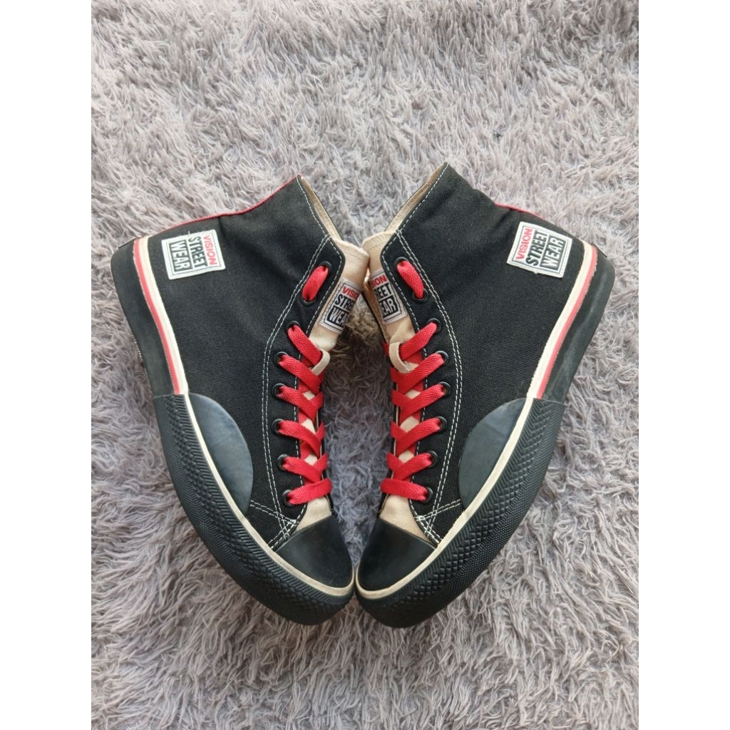 sepatu vision street wear high canvas size 41/25.5cm original mulus