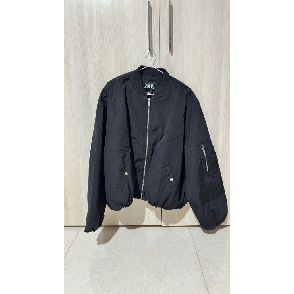 ZARA BOMBER JACKET