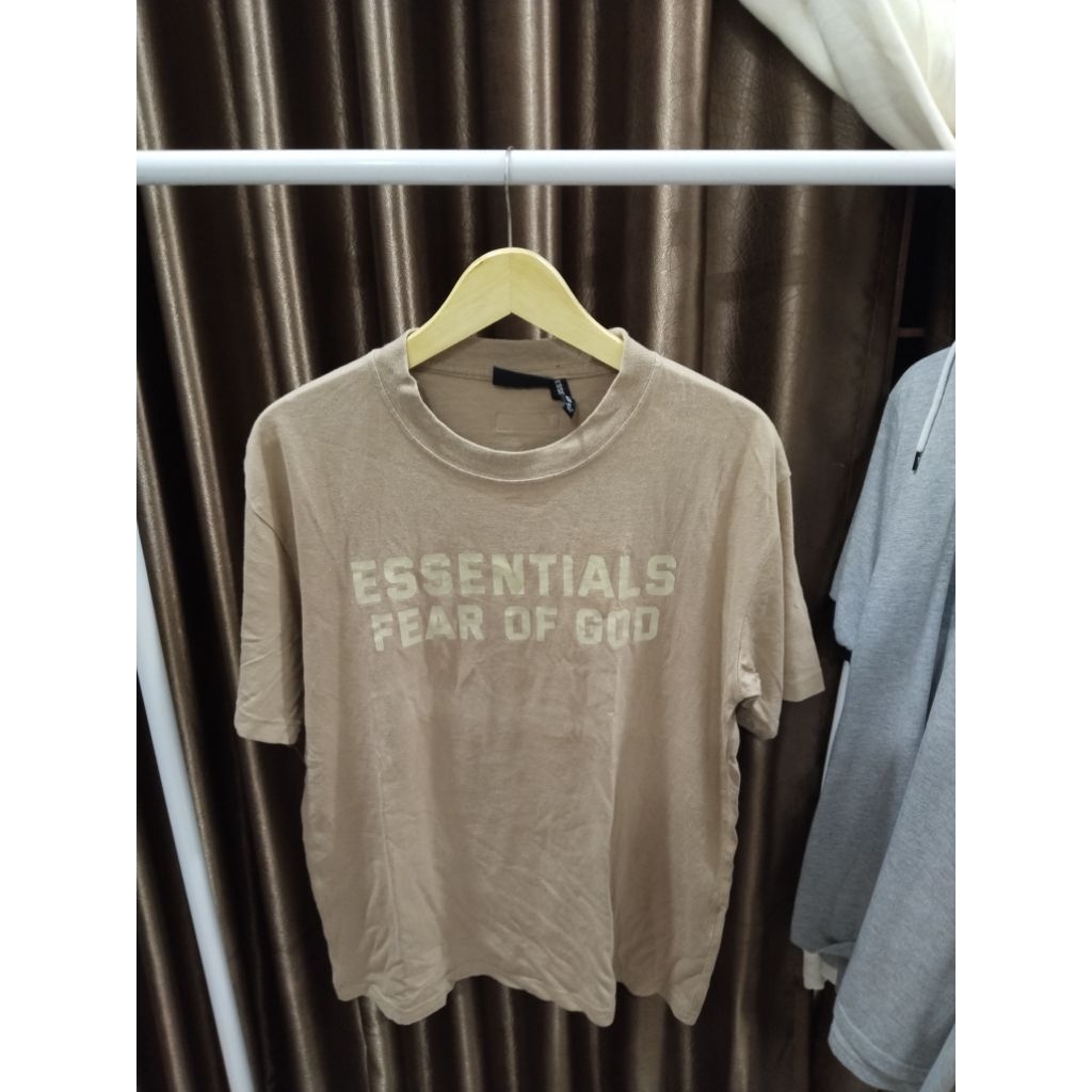 KAOS ESSENTIALS FEAR OF GOD