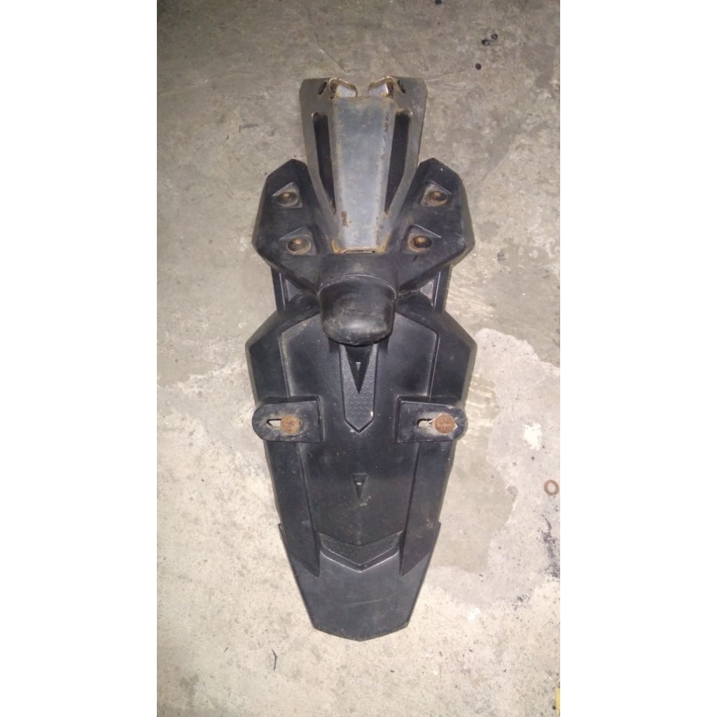 slebor spakbor belakang jupiter mx king