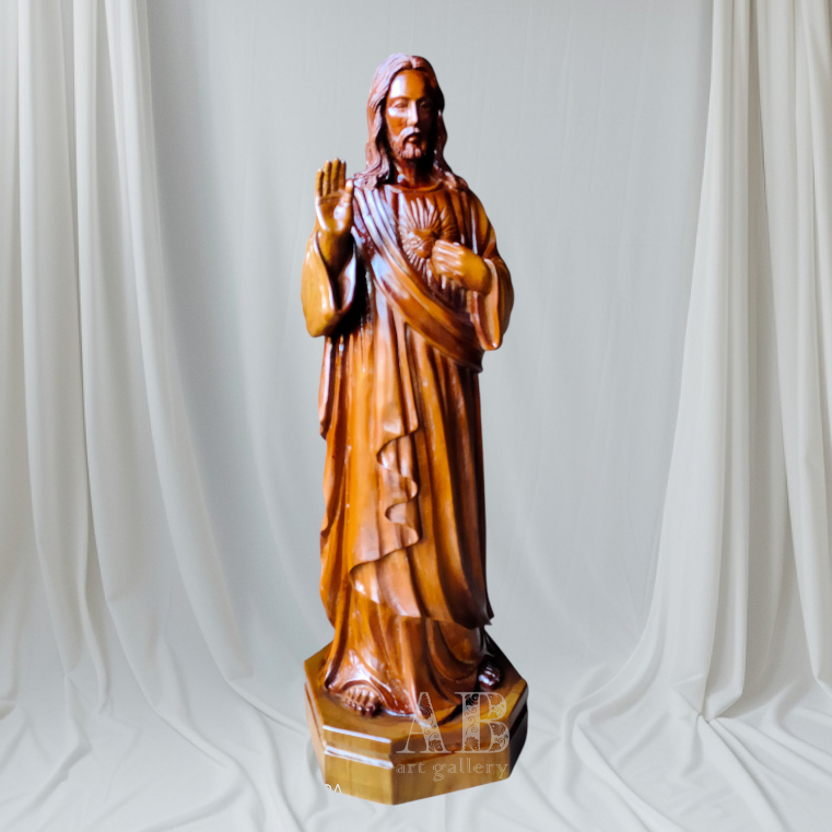 Patung Yesus Ukiran Kayu Jati Berkualitas