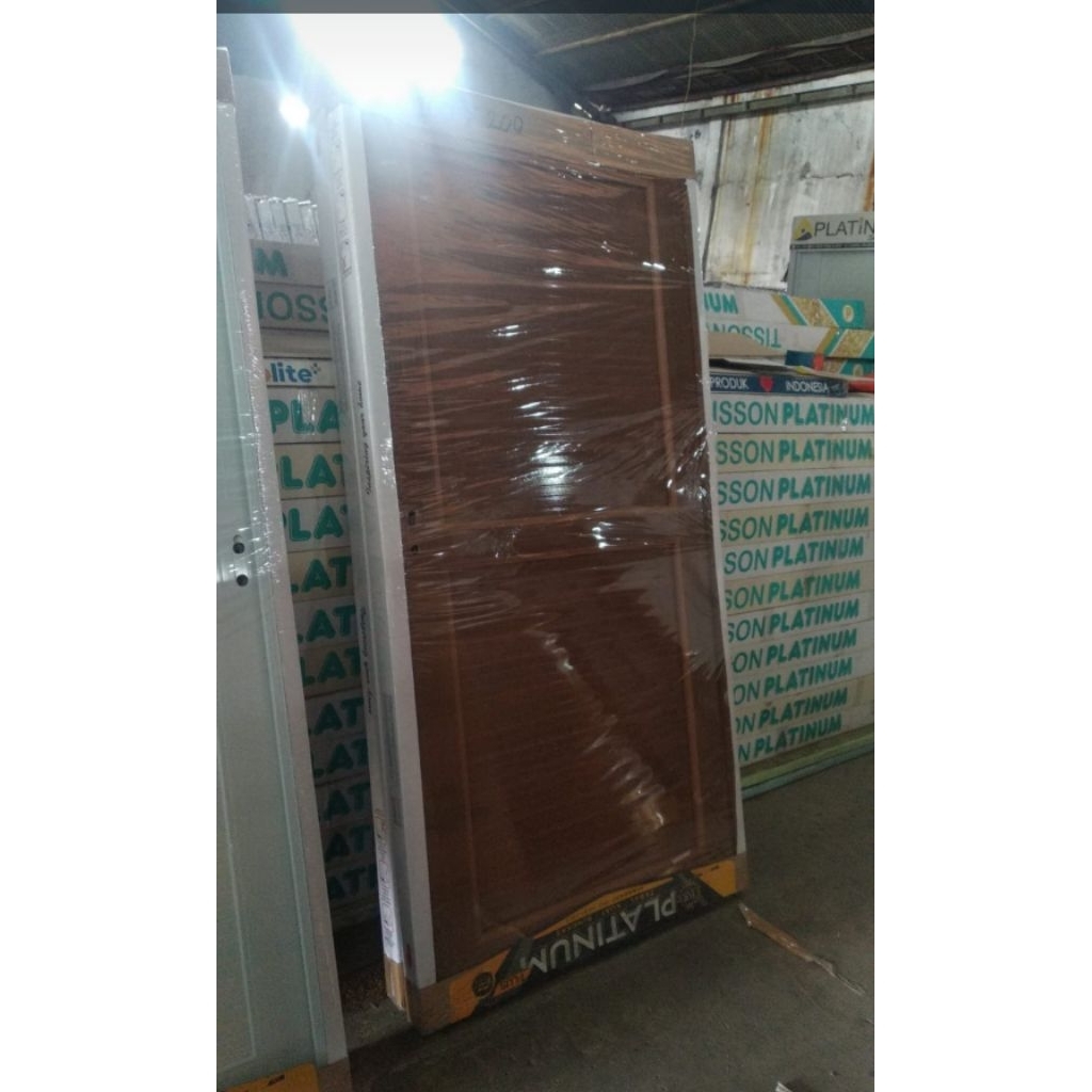 pintu UPVC platinum 90x200 warna coklat