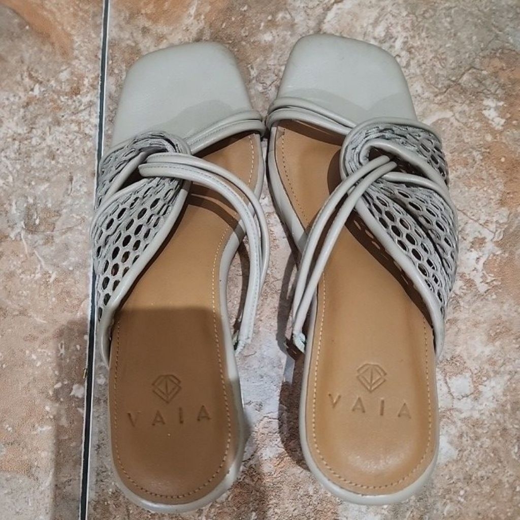 preloved vaia size 36