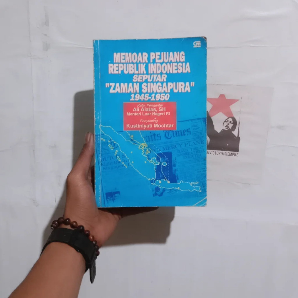 Memoar Pejuang Republik Indonesia Seputar "Zaman Singapura" 1945-1950 | PRRI Permesta: Strategi Memb