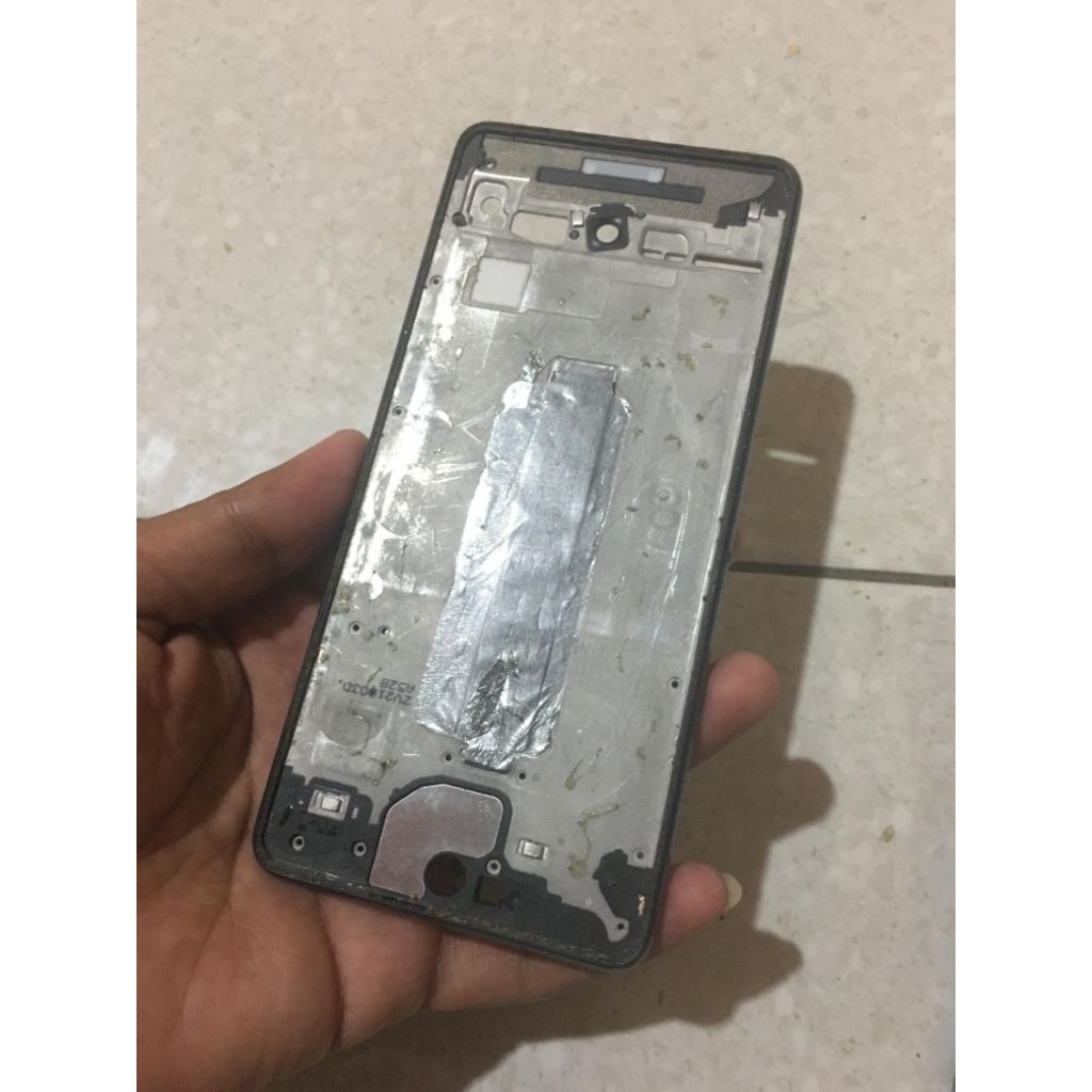 frame tulangan bezzel tatakan layar LCD mesin samsung a52s a52