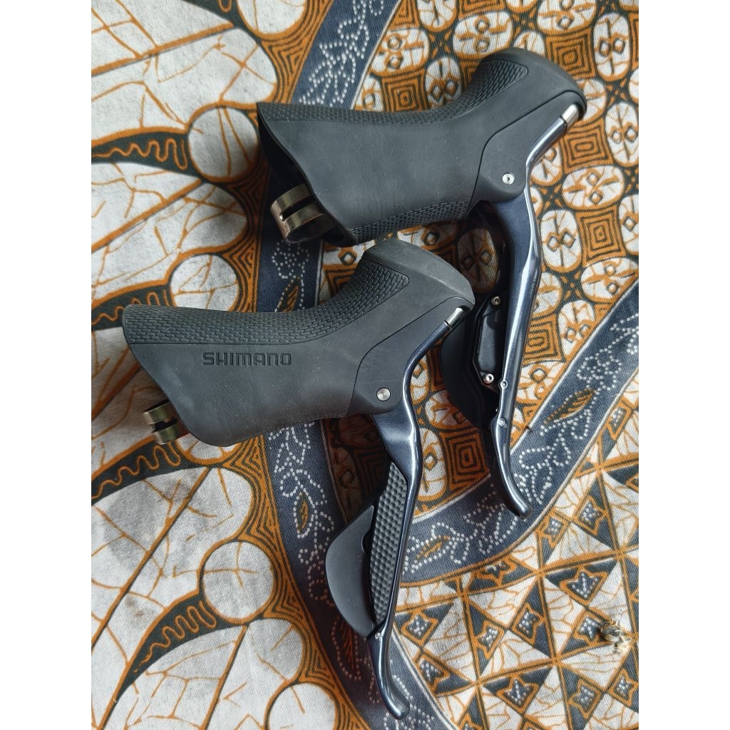 Shifter brifter ULTEGRA ST-6870 DI2 Rim brake 11 speed