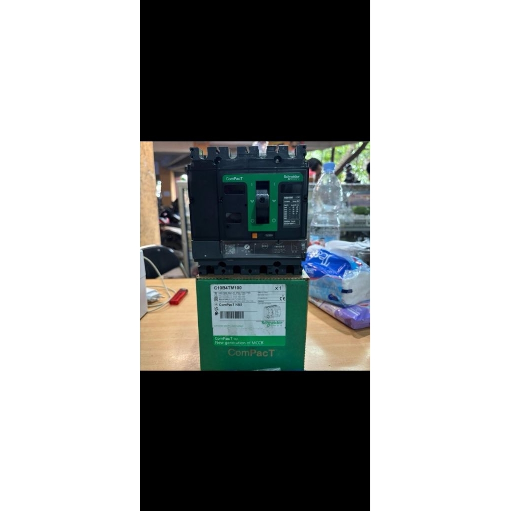MCCB SCHNEIDER NSX100B 100A 4 P NSX 100A ORIGINAL