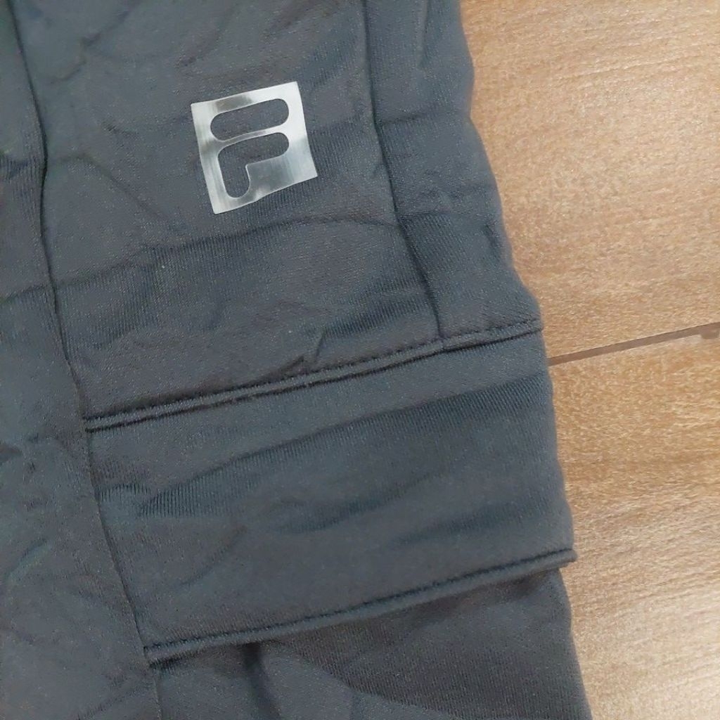 FILA TRAINING JOGER ORIGINAL CELANA CARGO KARGO ANAK LIKE NEW