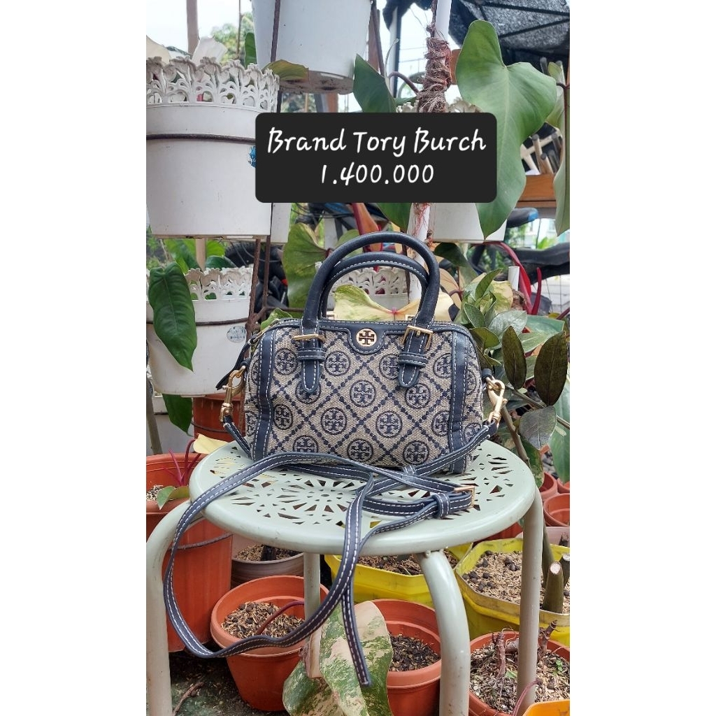 Preloved tas mini sling bag kanvas mix kulit