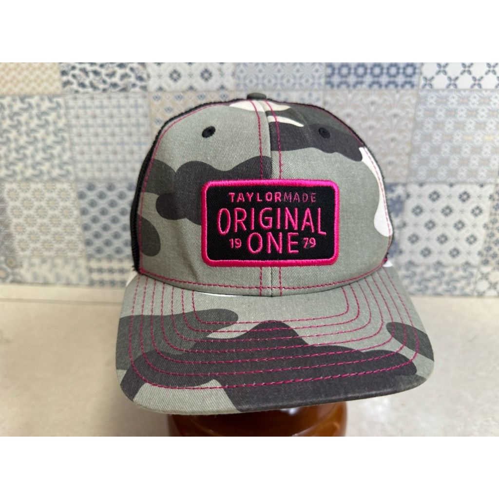 Topi Second Brand Branded Women Camo Cap Taylor Made Original One Trucker Camo
