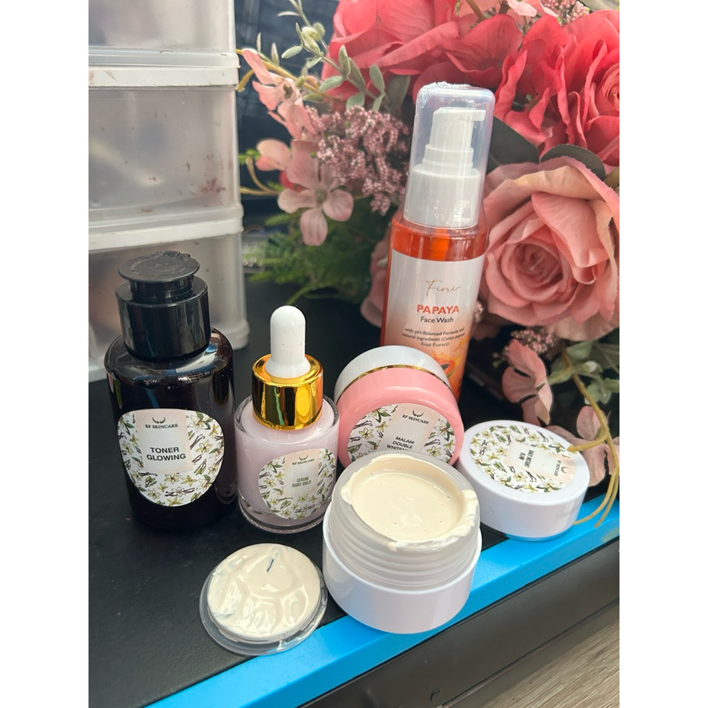 paket lengkap RF skincare spf 50++ / paket glowing mencerahkan ( perlindungan sinar UV)